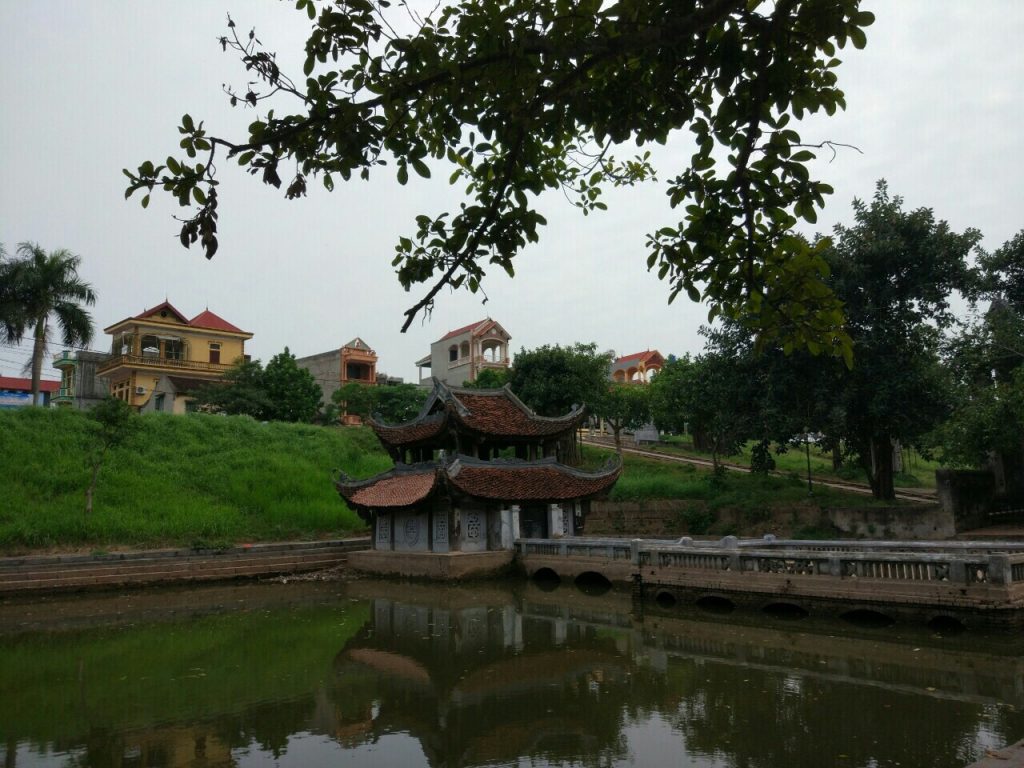 Xây dựng và phục chế công trình văn hóa