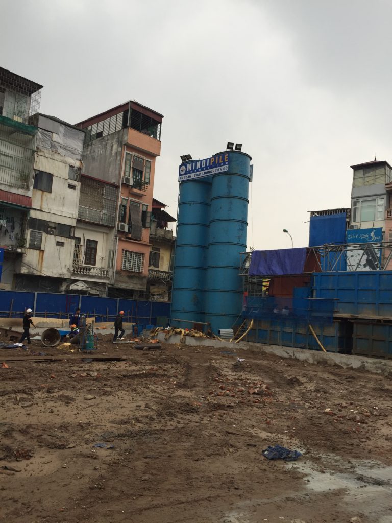 Xây dựng và phục chế công trình văn hóa