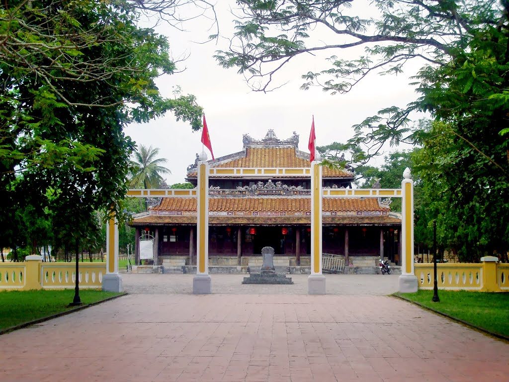 Xây dựng và phục chế công trình văn hóa