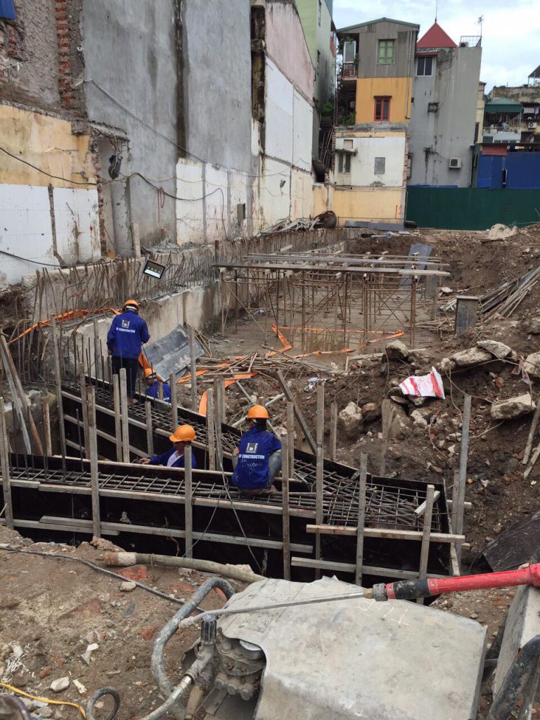 Xây dựng và phục chế công trình văn hóa