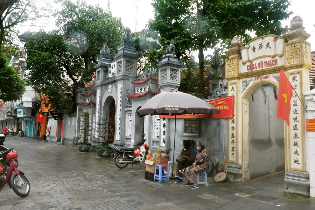 Xây dựng và phục chế công trình văn hóa