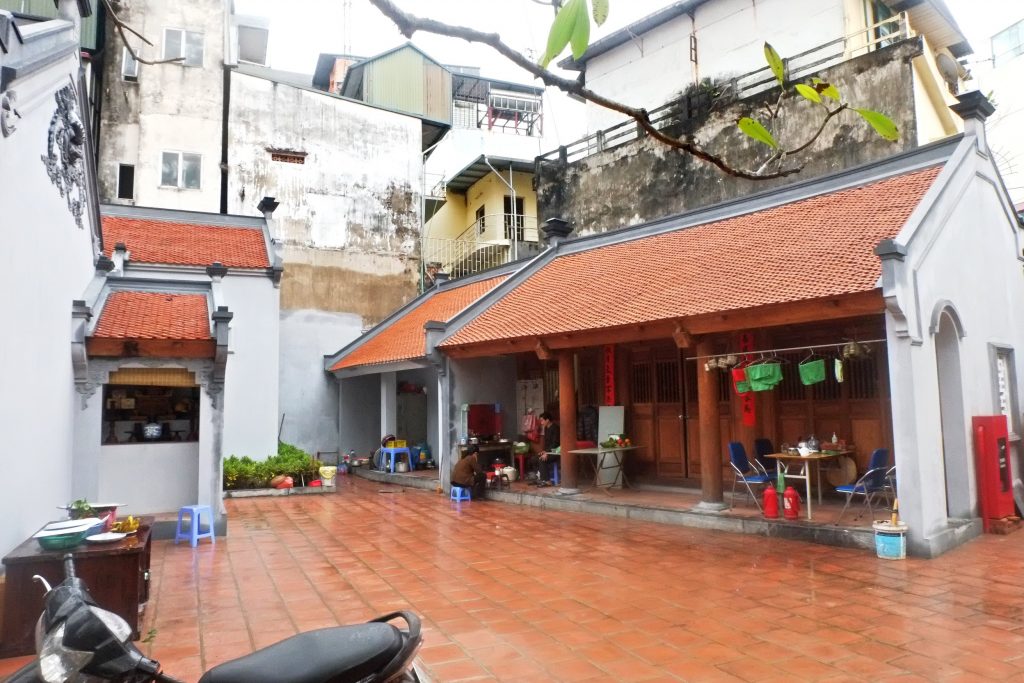 Xây dựng và phục chế công trình văn hóa