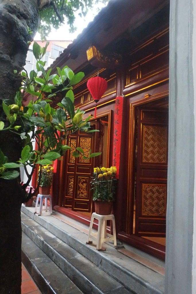 Xây dựng và phục chế công trình văn hóa