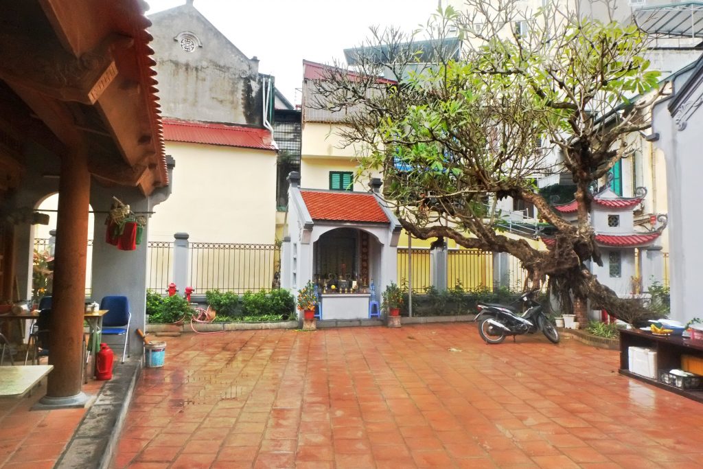 Xây dựng và phục chế công trình văn hóa