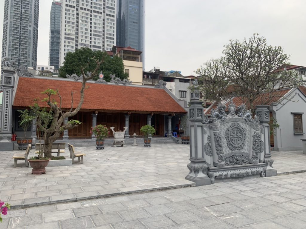 Xây dựng và phục chế công trình văn hóa