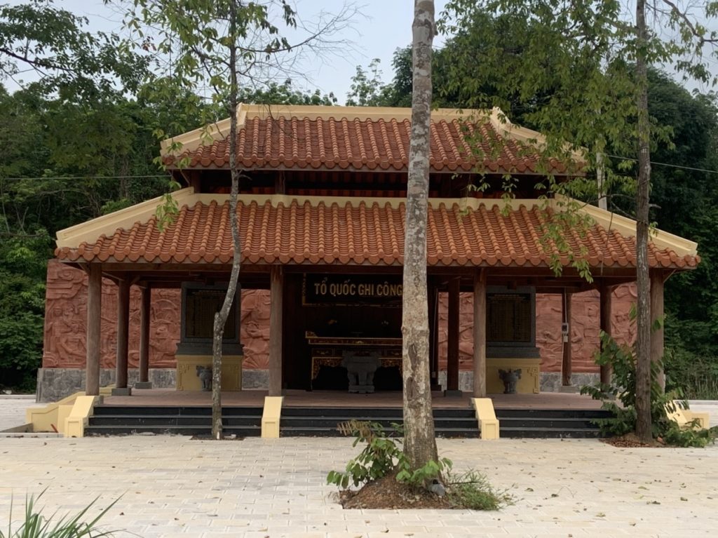 Xây dựng và phục chế công trình văn hóa