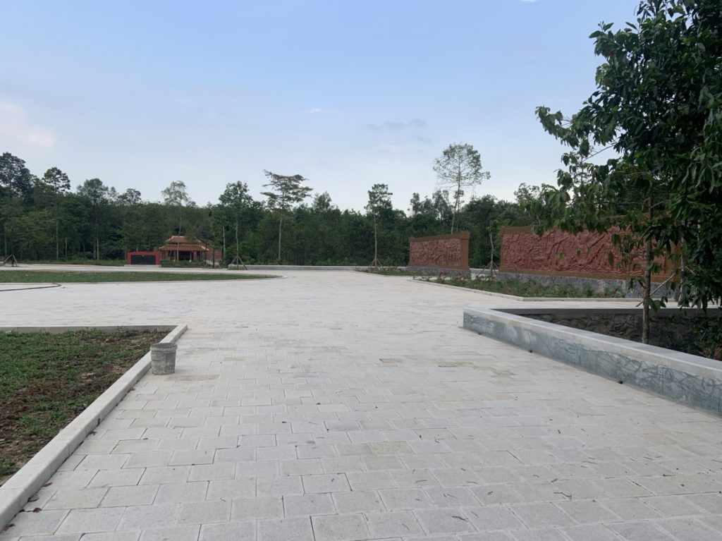 Xây dựng và phục chế công trình văn hóa