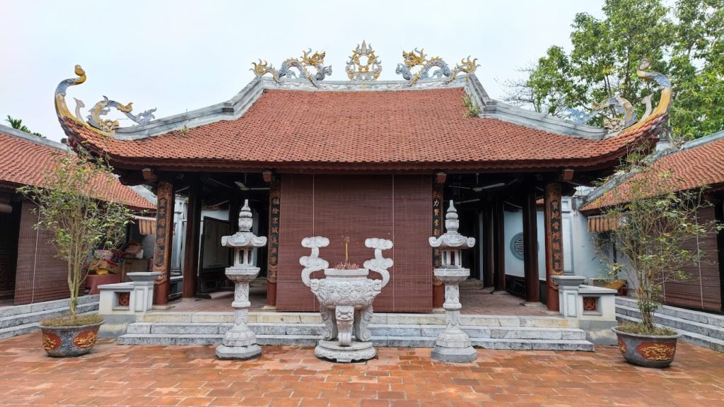 Xây dựng và phục chế công trình văn hóa